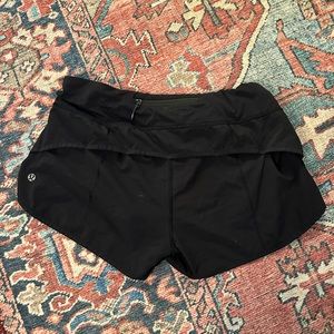 Lululemon speed up short